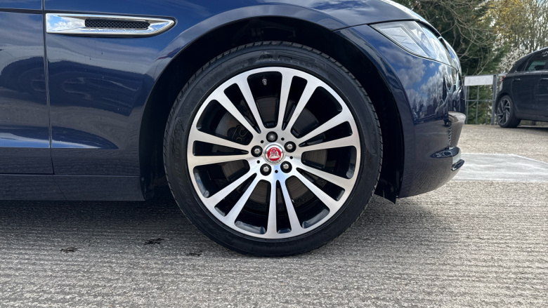 Jaguar XF 2.0i [300] Portfolio 5dr Auto AWD Petrol Estate